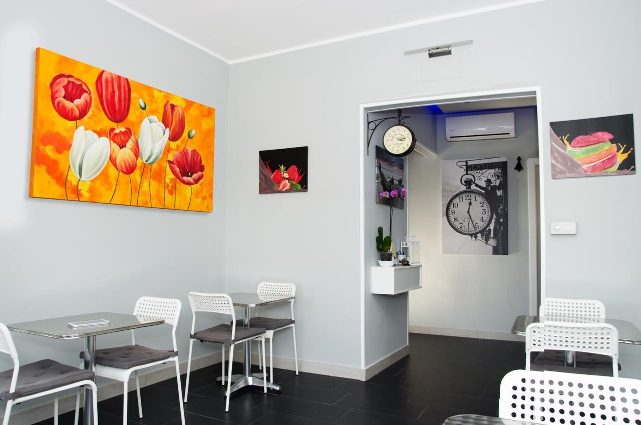 B&B Stazione37 ตารันโต ภายนอก รูปภาพ