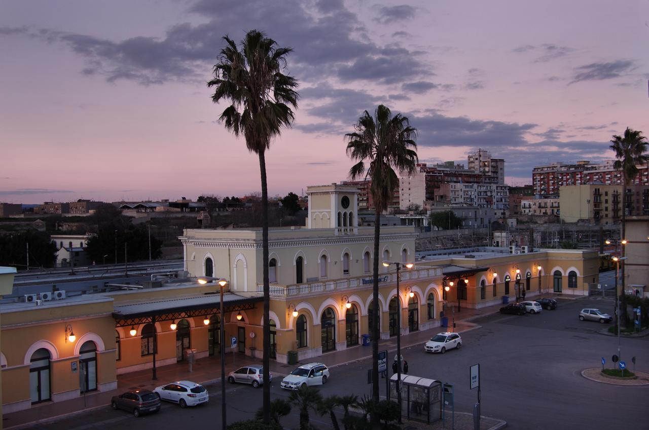 B&B Stazione37 ตารันโต ภายนอก รูปภาพ